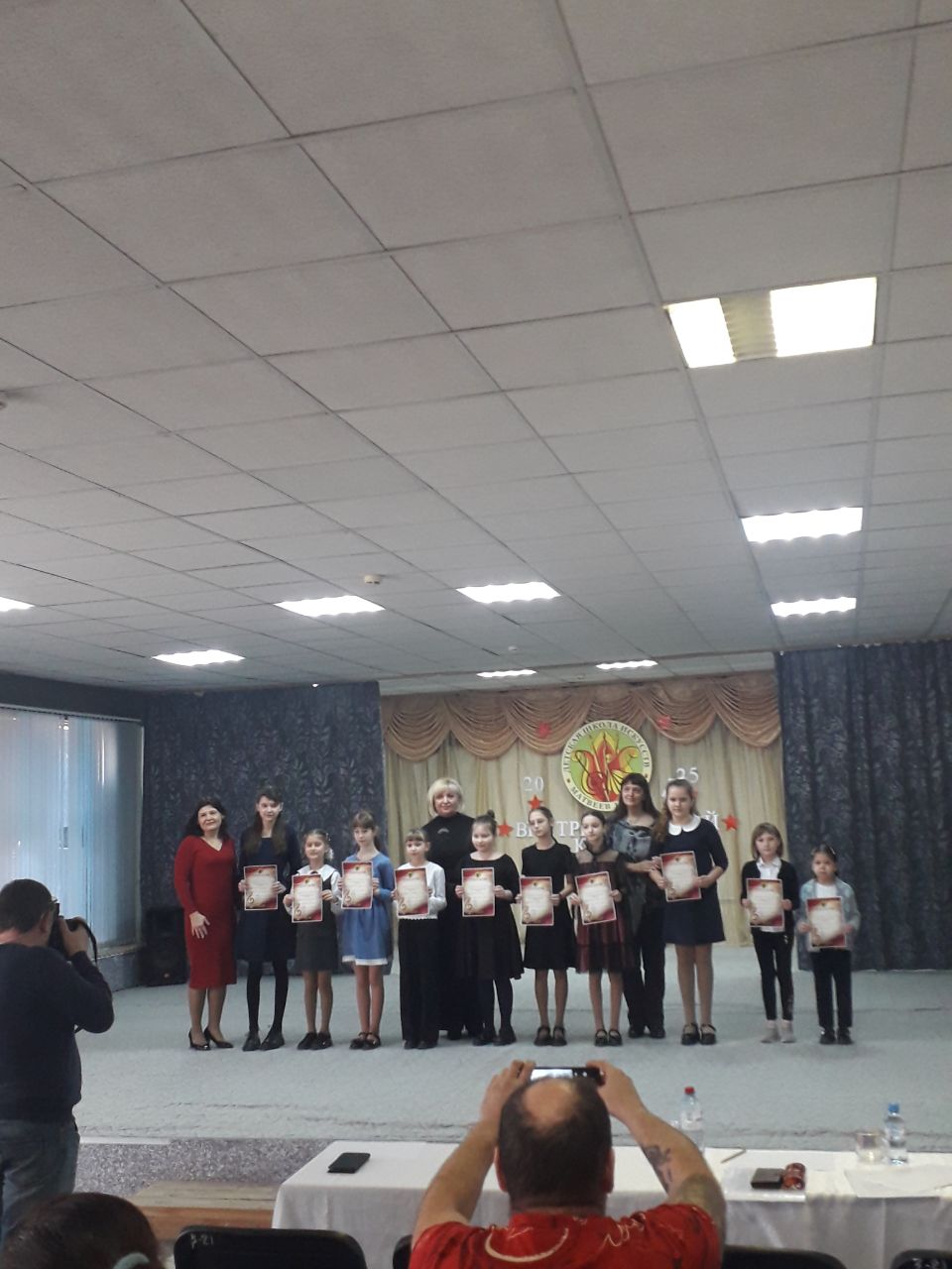 Елена Черникова в студии